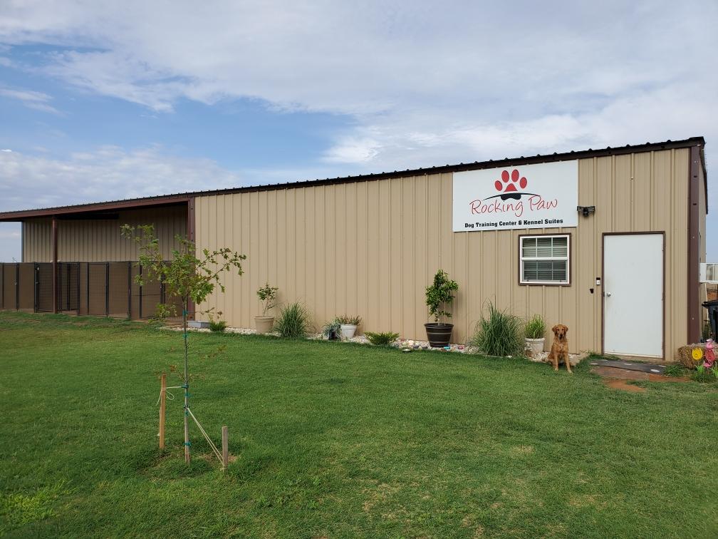 paws boarding kennels